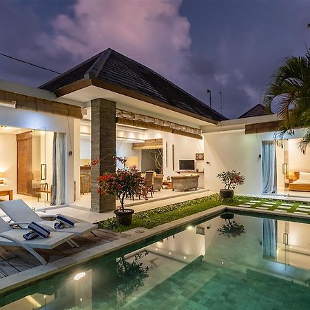 Villa Lotus By Optimum Bali Villas Seminyak Buitenkant foto